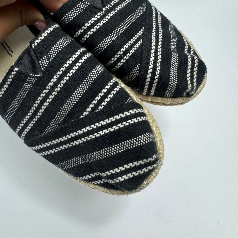 TOMS Alpargata Rope Espadrille Striped Black White Slip On Flats Women's 7.5